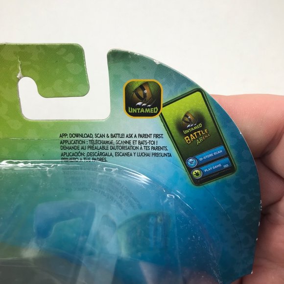 Fingerlings WowWee Untamed Fang Snake Action Figure Interactive New - Picture 5 of 11